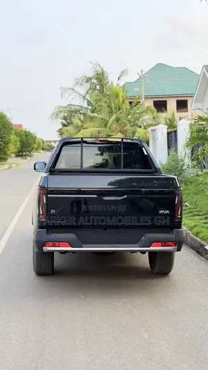 New Nissan Z9 2.3T Diesel 4WD 2025 Black