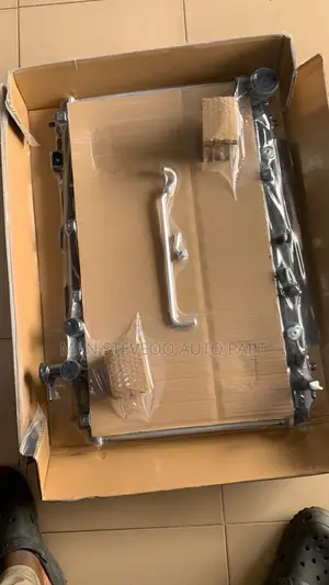 Toyota Rav4 Radiator 2003-2005