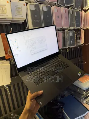 Laptop Dell XPS 15 9570 32GB Intel Core i7 SSD 512GB