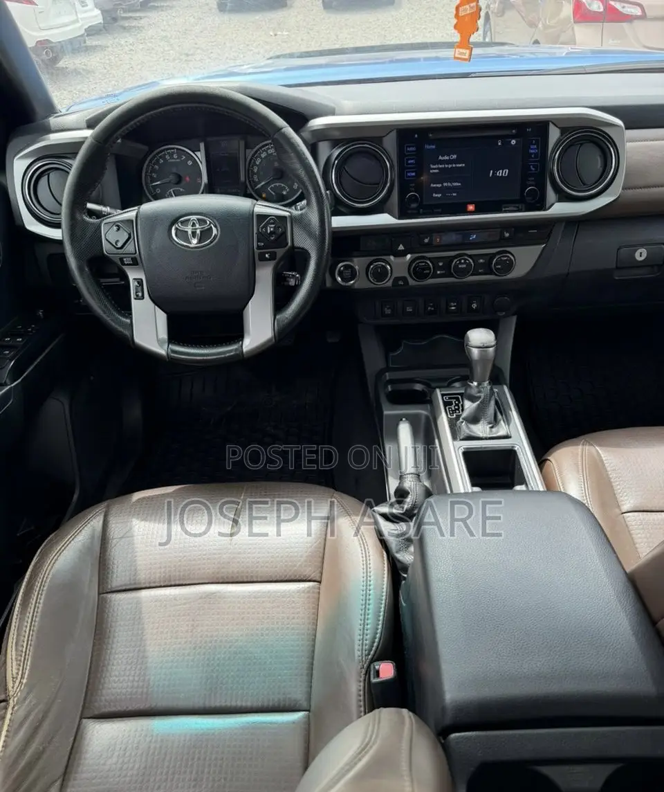 Toyota Tacoma 4dr Double Cab 2016 Blue