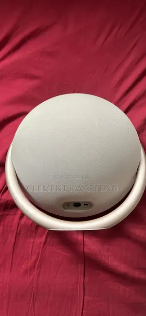 Harman Kardon Onyx Studio 8