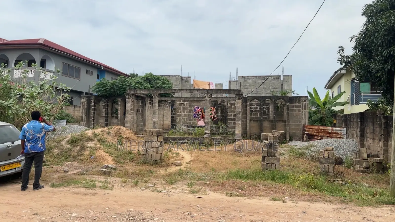 Uncompleted Building on a Plot of Land for Sale