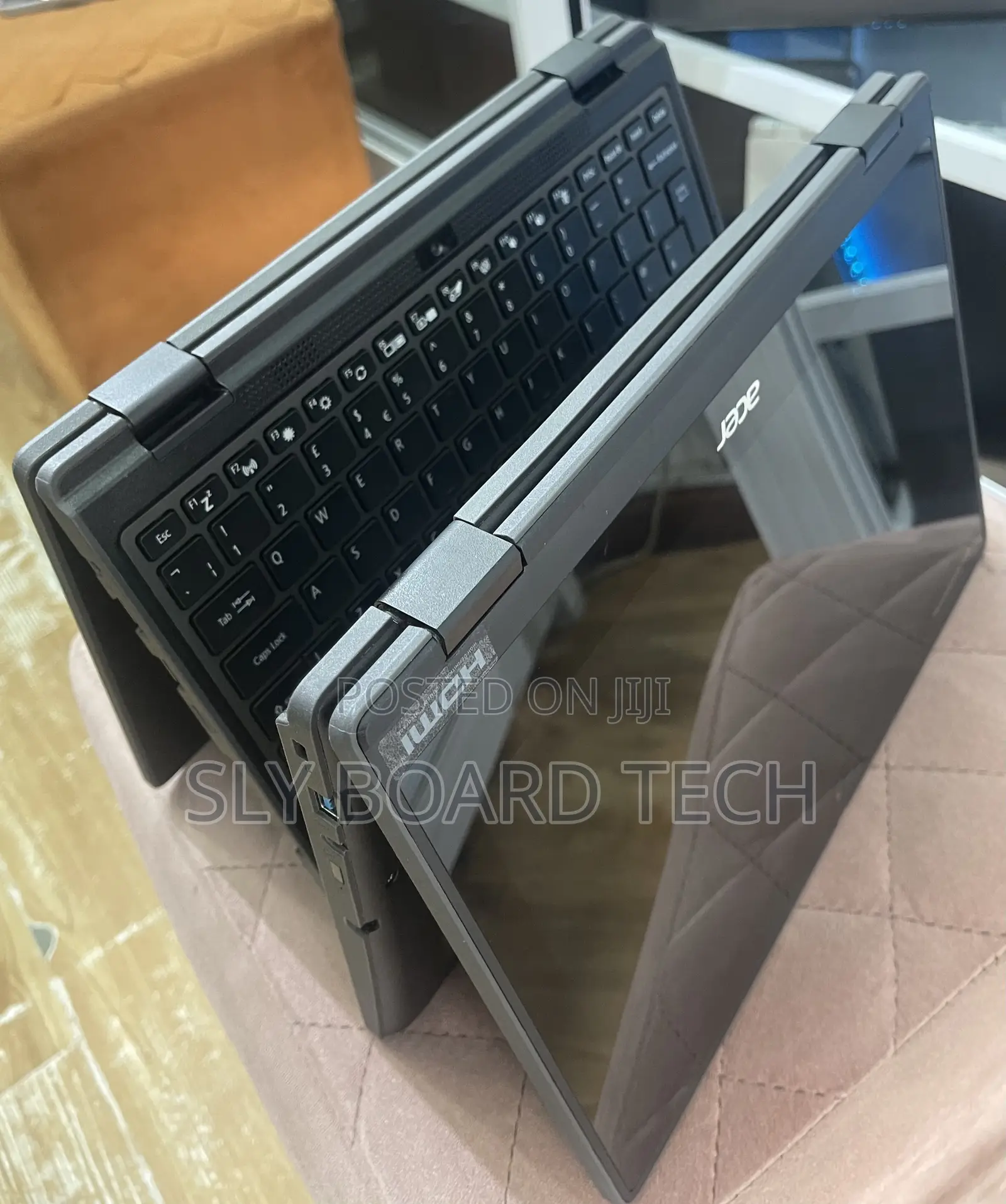 Laptop Acer TravelMate Spin B3 4GB Intel Pentium SSD 60GB