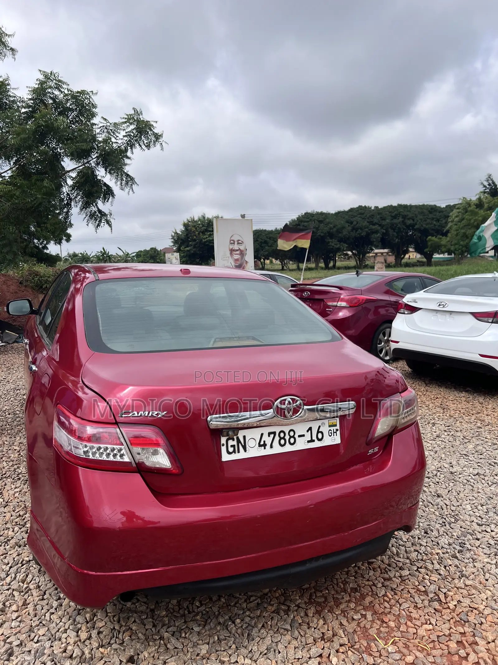 Toyota Camry SE 4dr Sedan (2.5L 4cyl 6AM) 2010 Red