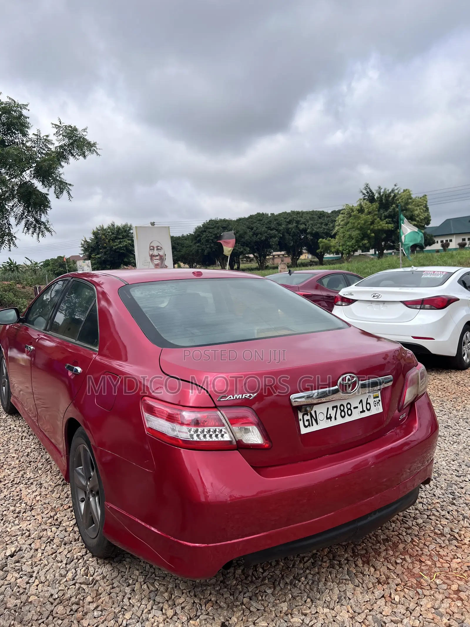 Toyota Camry SE 4dr Sedan (2.5L 4cyl 6AM) 2010 Red