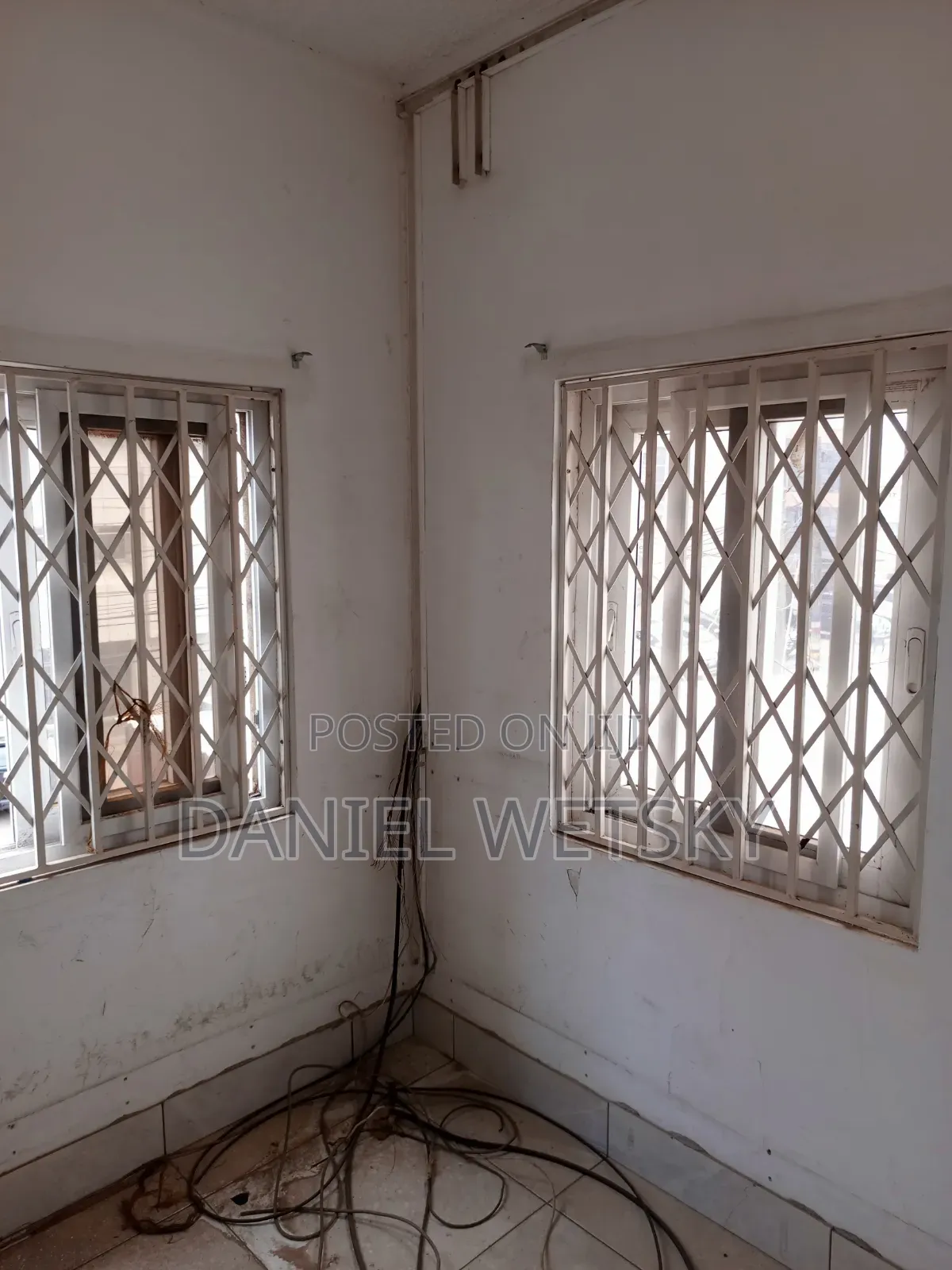 A 10 Rooms Storey Building Office Is for Rent at Accra Tudu,