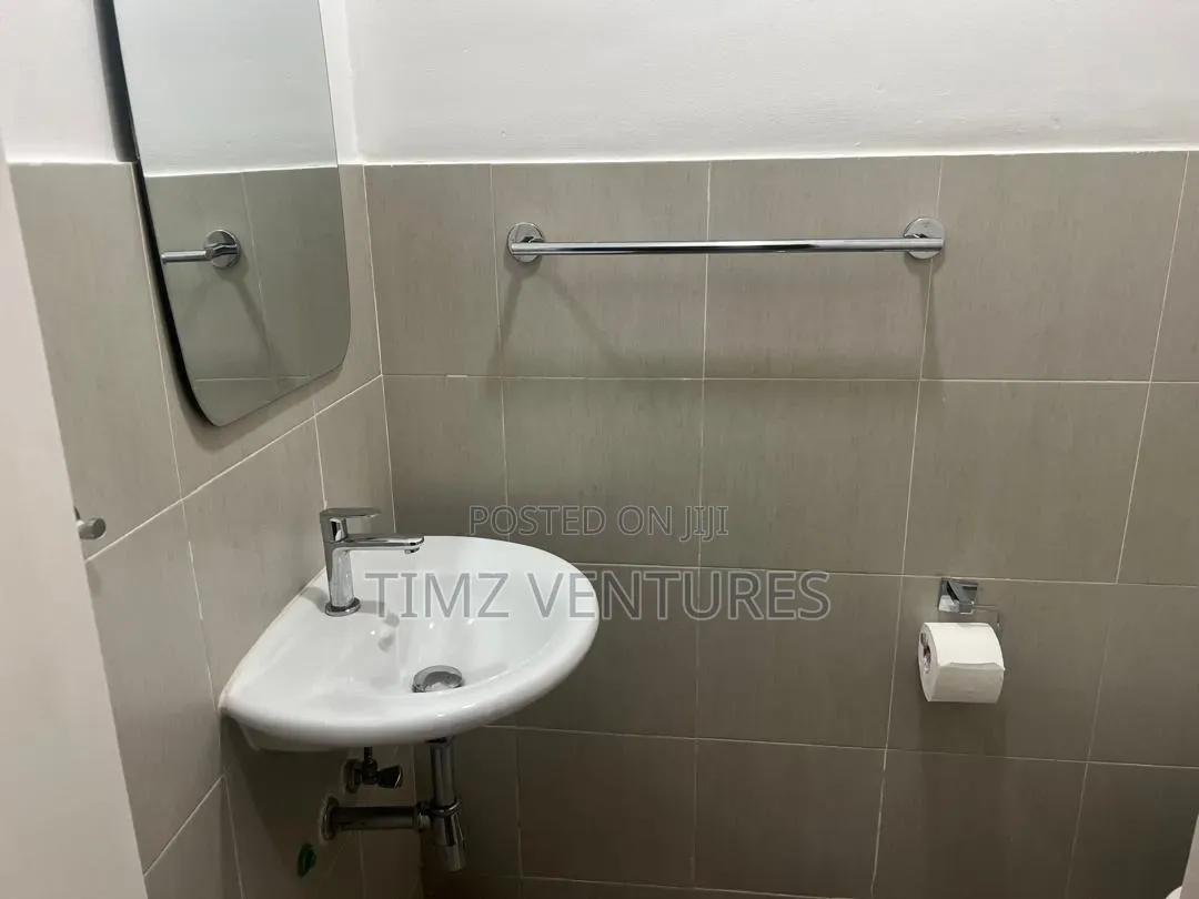 Furnished 2bdrm Townhouse / Terrace in Delali Court, Trade Fair