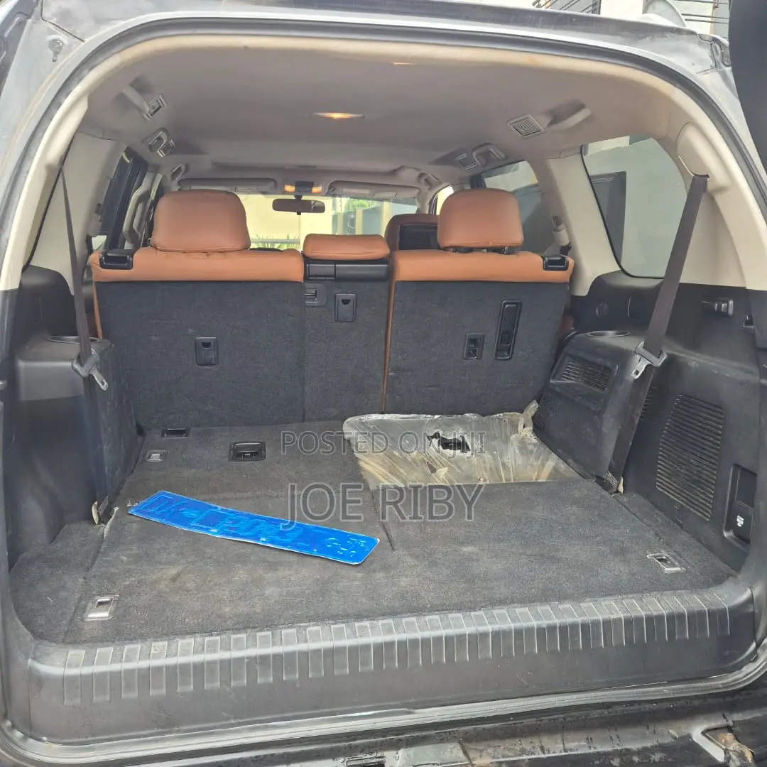 Toyota Land Cruiser Prado 2.7 2017 Black