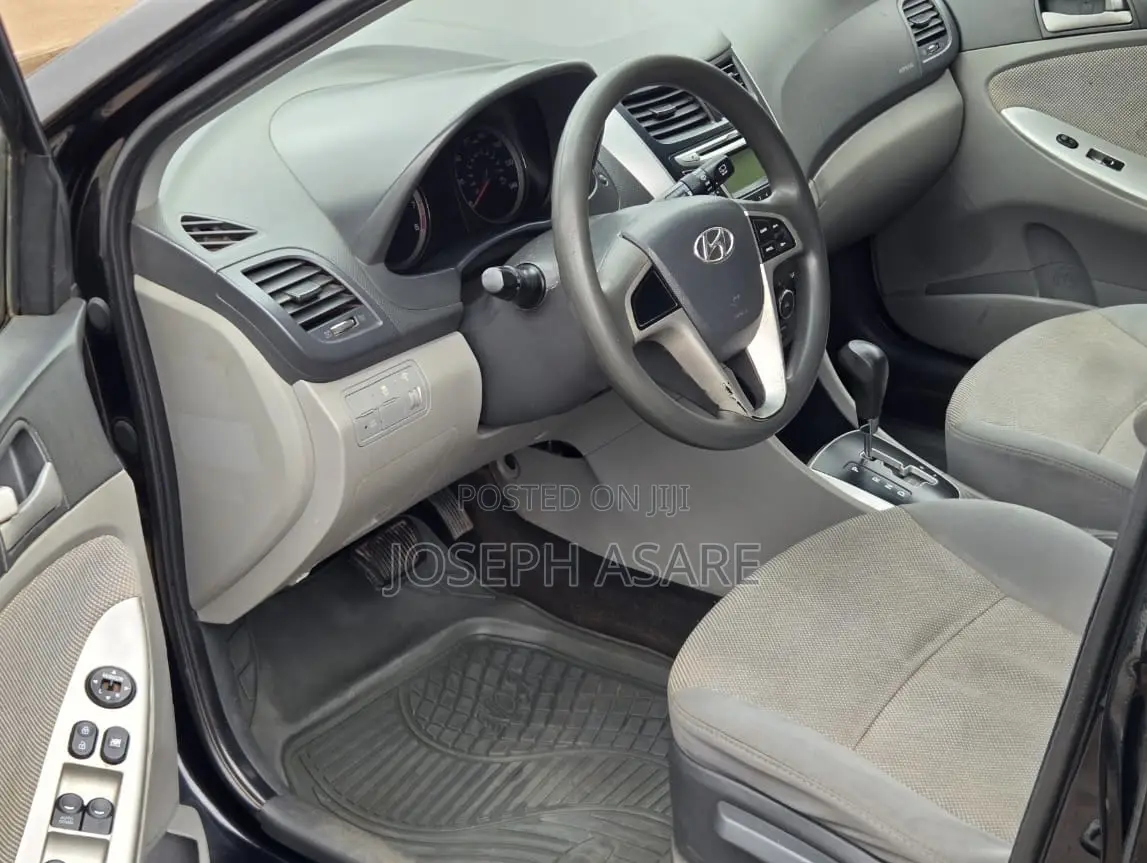 Hyundai Accent 2013 Black