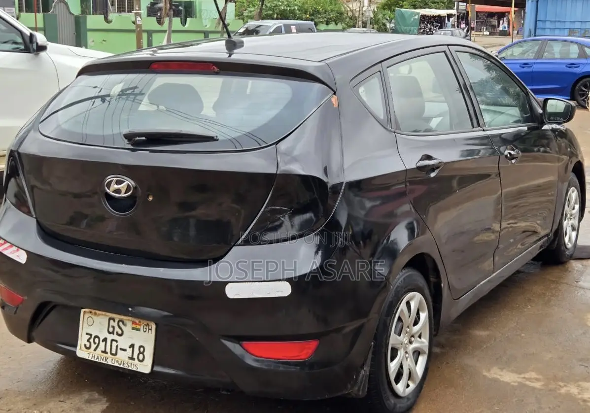 Hyundai Accent 2013 Black