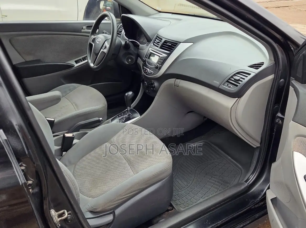 Hyundai Accent 2013 Black