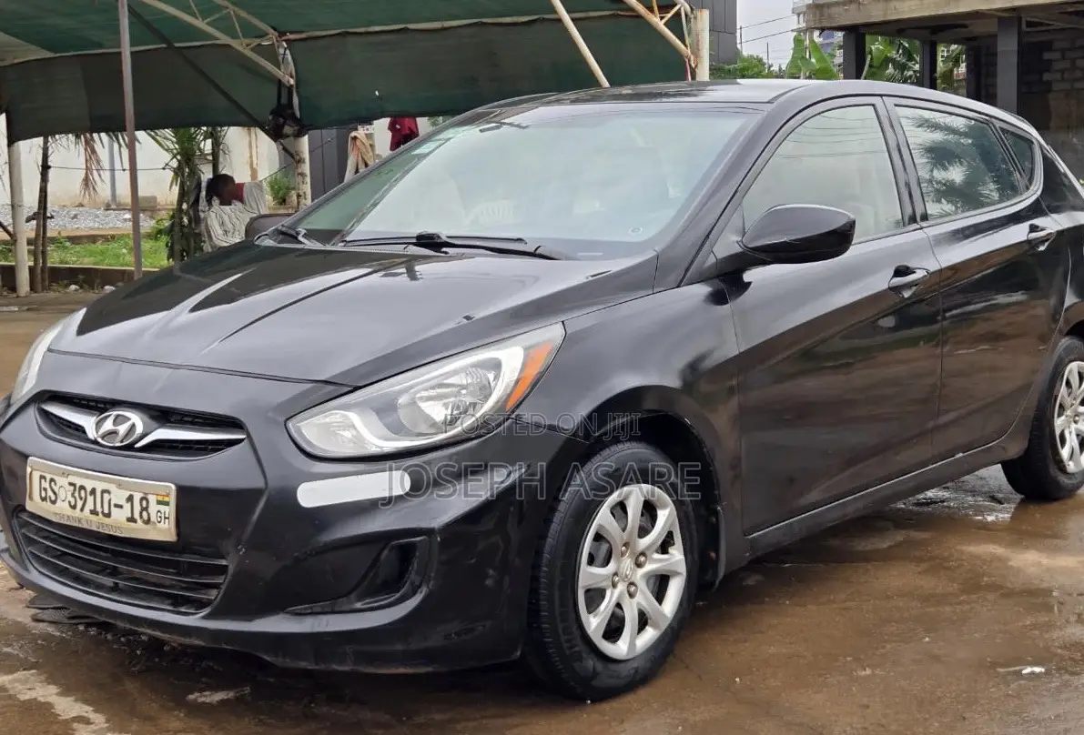 Hyundai Accent 2013 Black