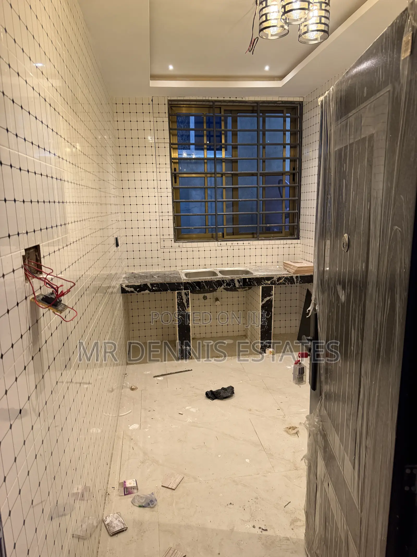 1bdrm Apartment in Westhills Mall for rent