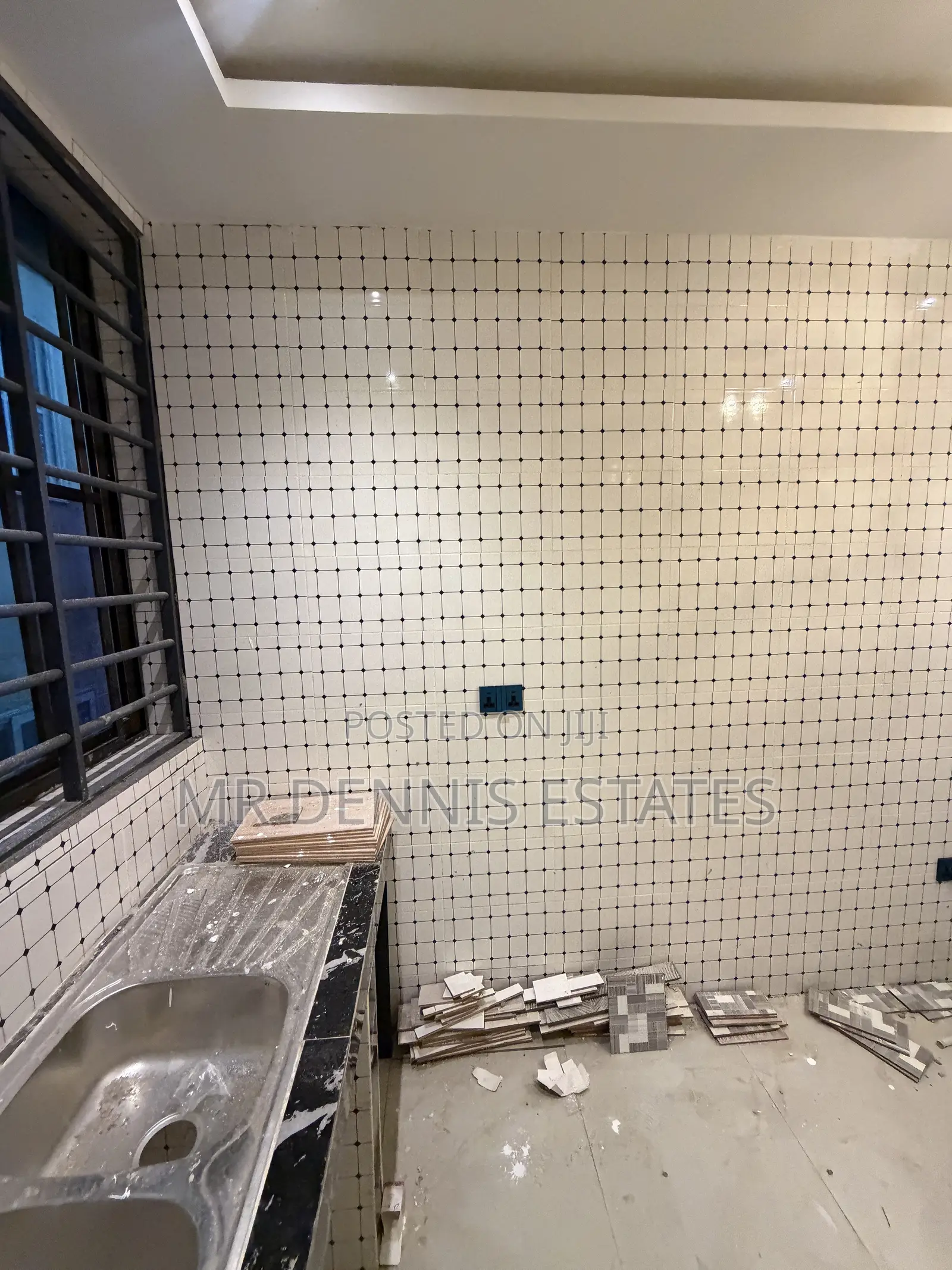 1bdrm Apartment in Westhills Mall for rent