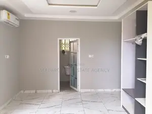 4bdrm Duplex in Sefdard Properties, Pokuase for rent