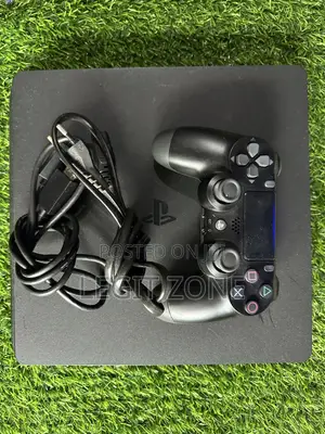 Ps4 Slim With 7 Games Installed Including Fc26(fifa26)