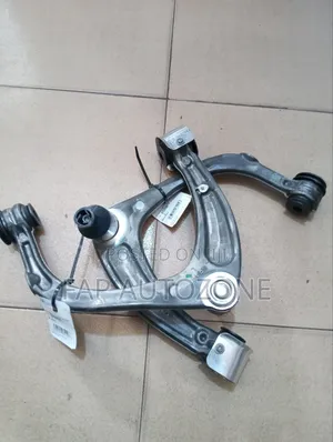 Original General Motors (GM) Genuine Escalade Upper Arm From USA
