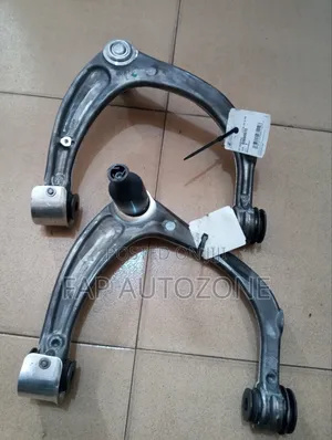 Original General Motors (GM) Genuine Escalade Upper Arm From USA