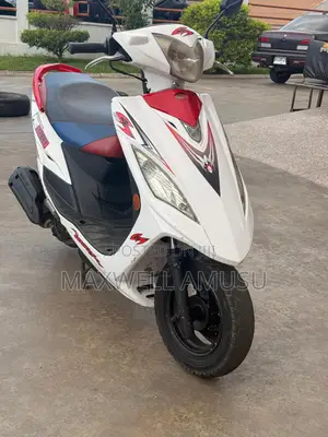 Kymco Agility 2001 White
