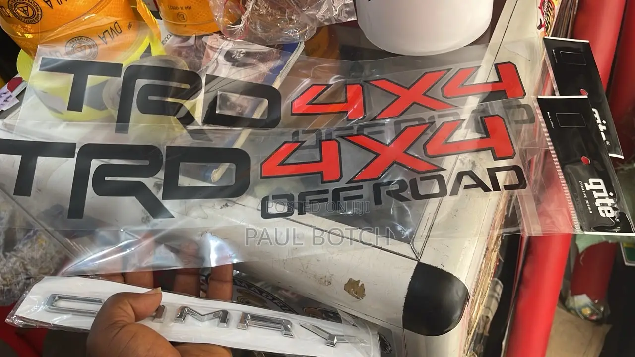 Toyota TRD 4x4 Off-Road Bedside Vinyl Decal Stickers(Pair)