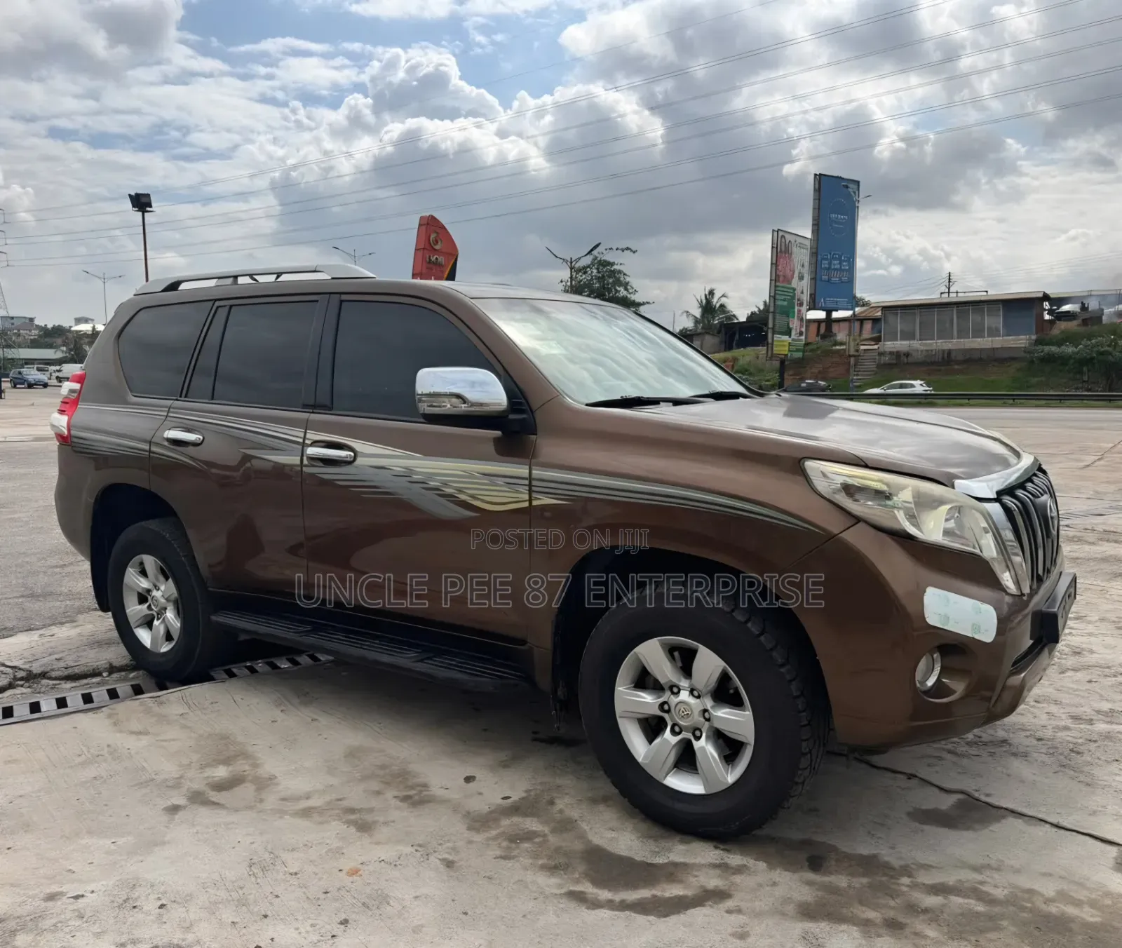 Toyota Land Cruiser Prado 2014 Brown