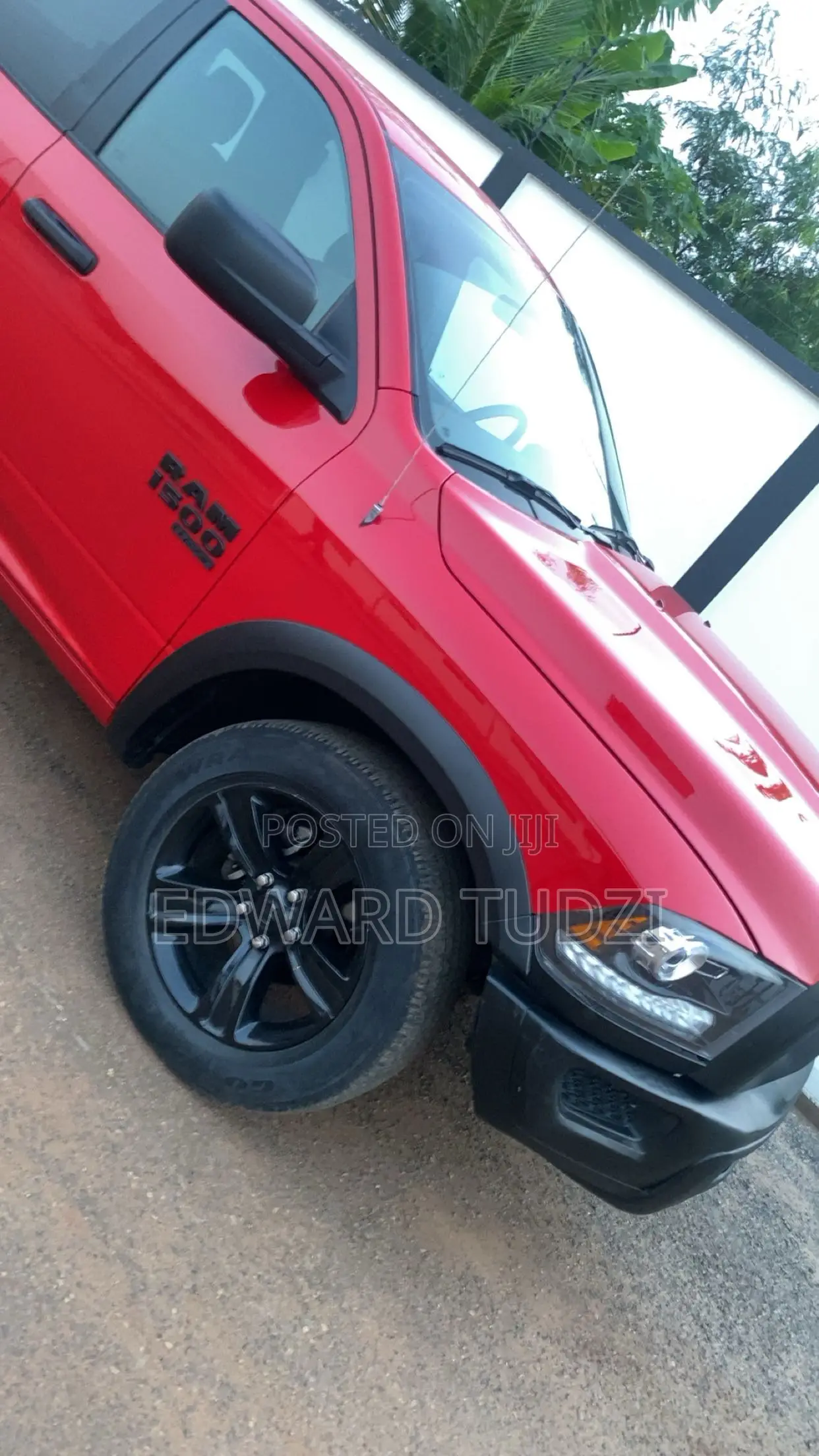 RAM 1500 Tradesman Quad Cab SB 2024 Red