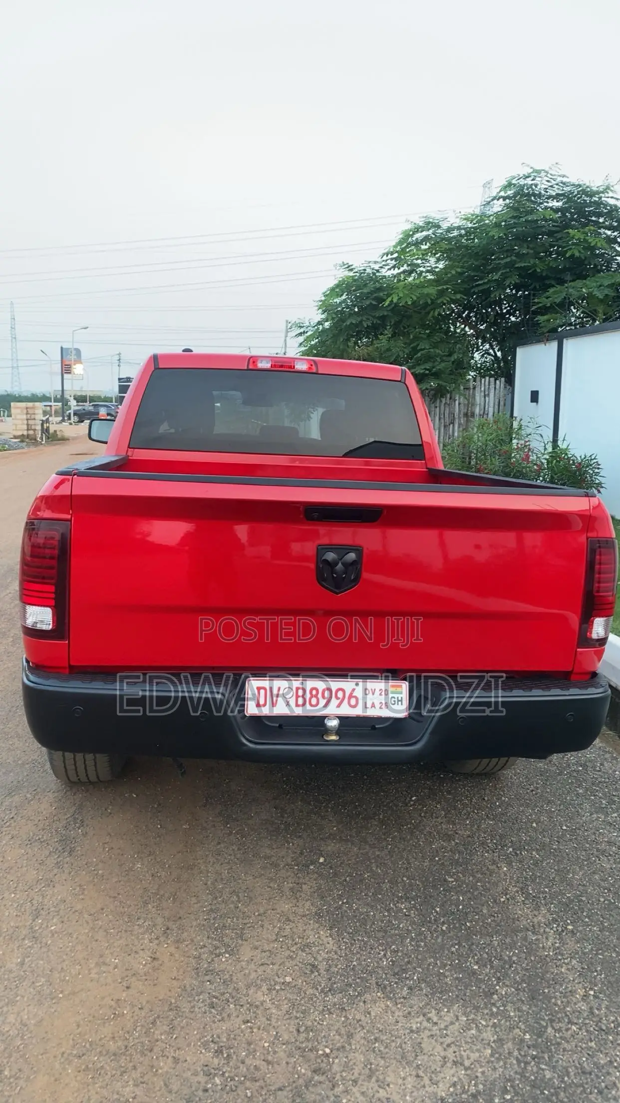 RAM 1500 Tradesman Quad Cab SB 2024 Red