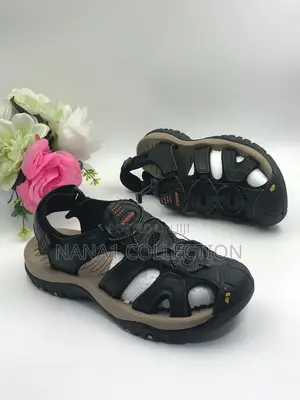 Black and Tan Closed - Toe Sport Hiking Sandals