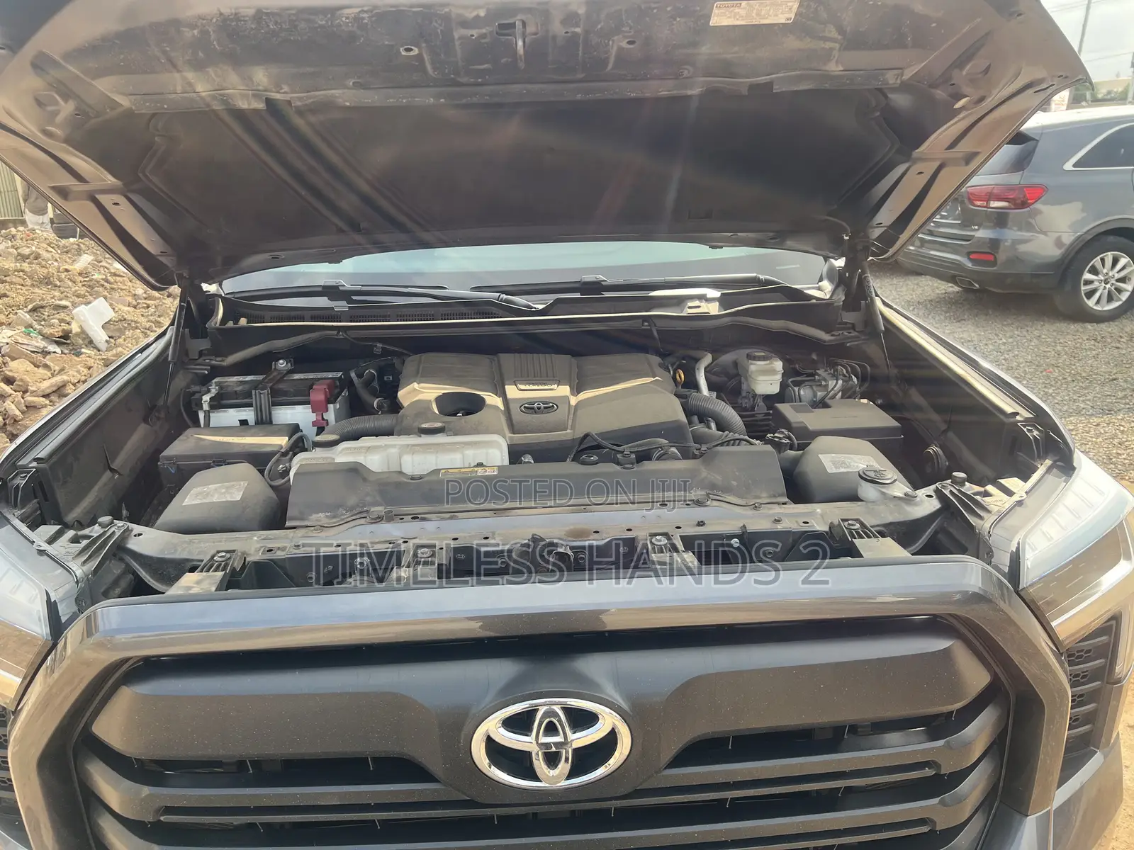 Toyota Tundra SR5 CrewMax 4WD SB w/6.5' Bed 2025 Gray