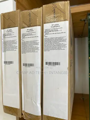 New Laptop HP 14S 8GB Intel Core i3 SSD 256GB