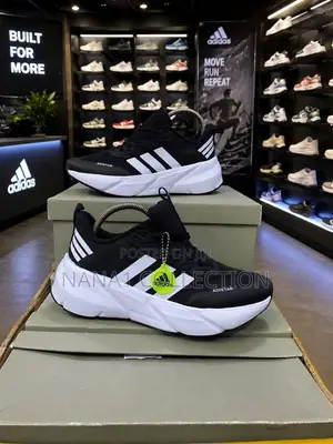 Adidas Adistar 2.0 Running Sneakers