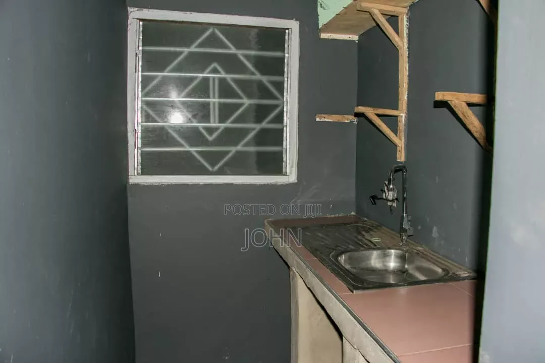 1bdrm Apartment in Survivorestates, Old Barrier for rent
