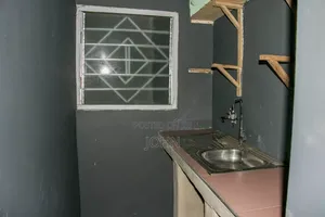 1bdrm Apartment in Survivorestates, Old Barrier for rent