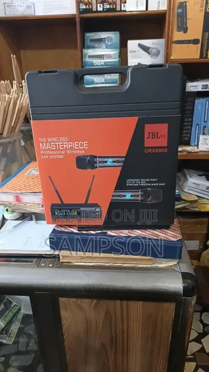 Microphone