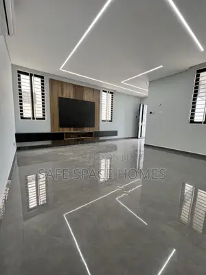 4bdrm Duplex in Burma Camp for rent