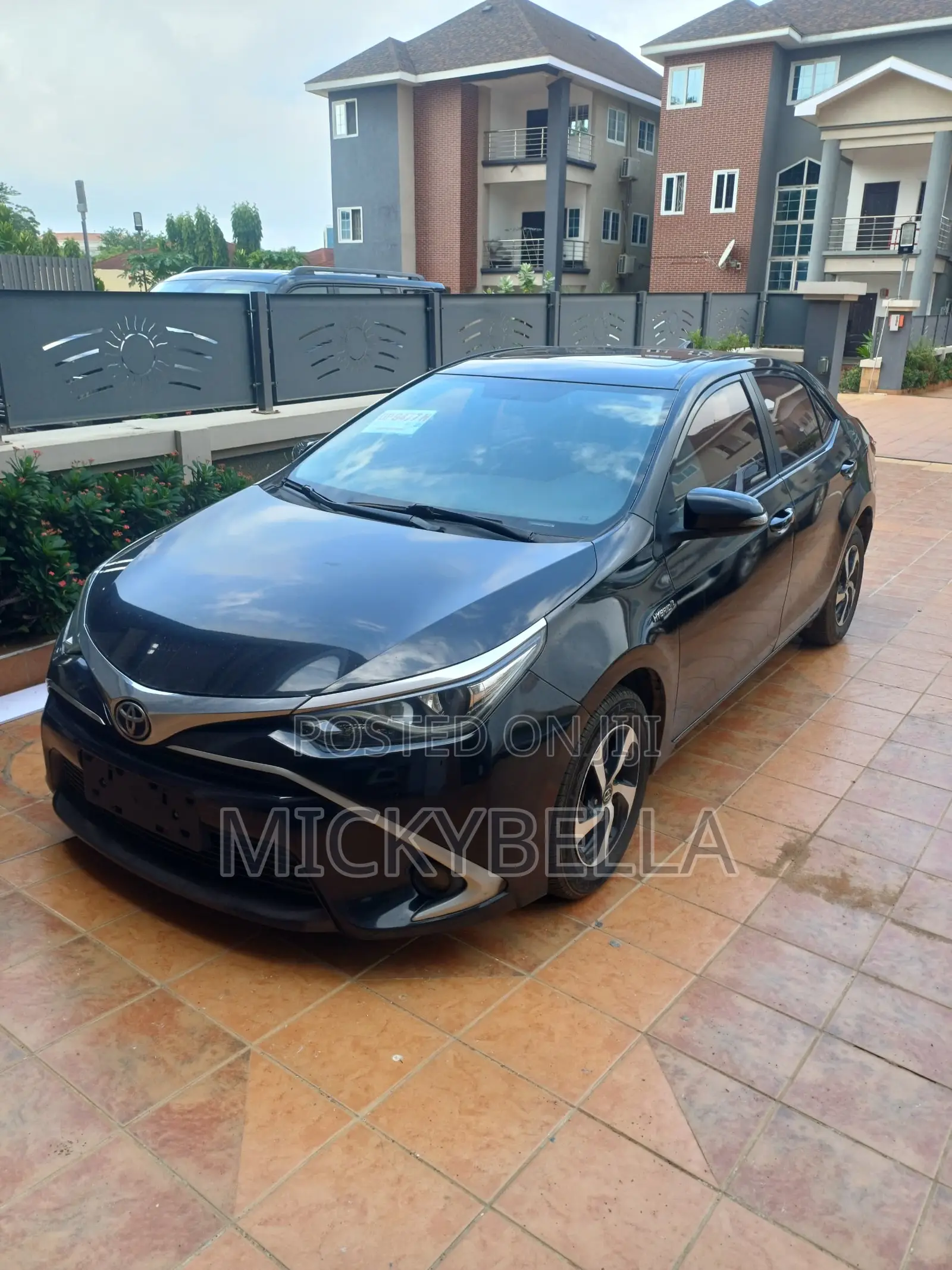 Toyota Lexcen 2018 Blue