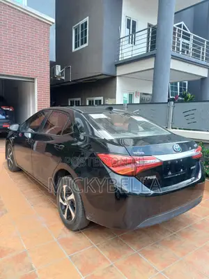 Toyota Lexcen 2018 Blue