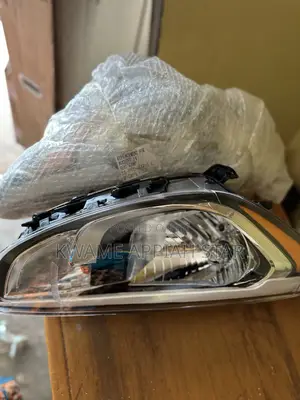 Accent “2012,2013,2014” Headlight Pair