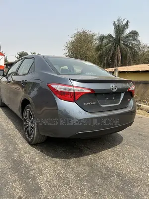 Toyota Corolla S 4dr Sedan (1.8L 4cyl CVT) 2016 Gray