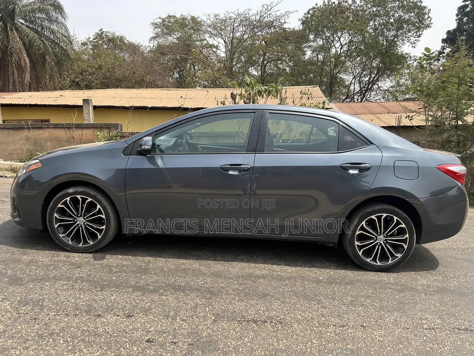 Toyota Corolla S 4dr Sedan (1.8L 4cyl CVT) 2016 Gray