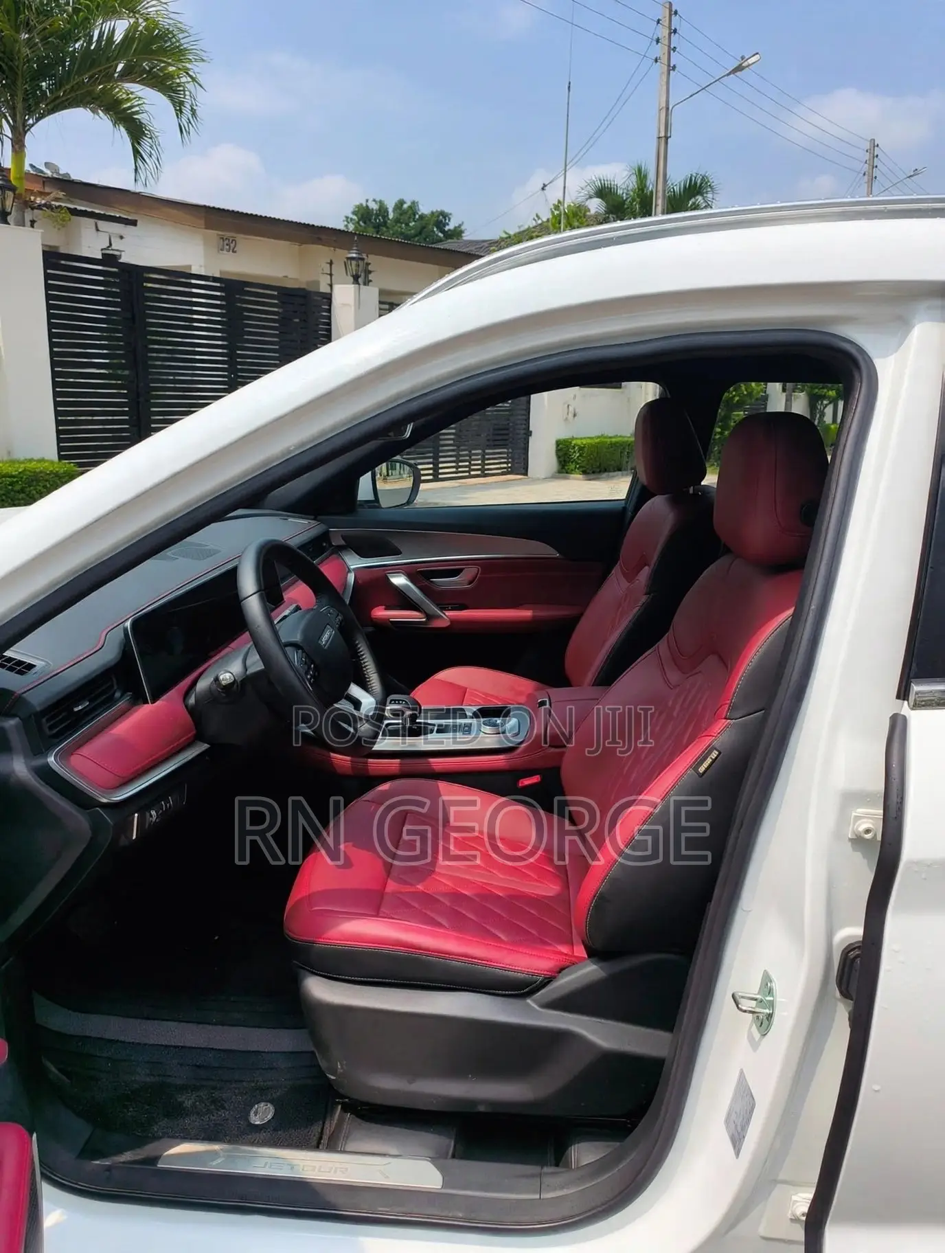 Jetour X70 Plus 2024 White