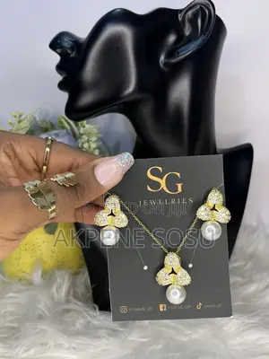 Women’s Jewelry