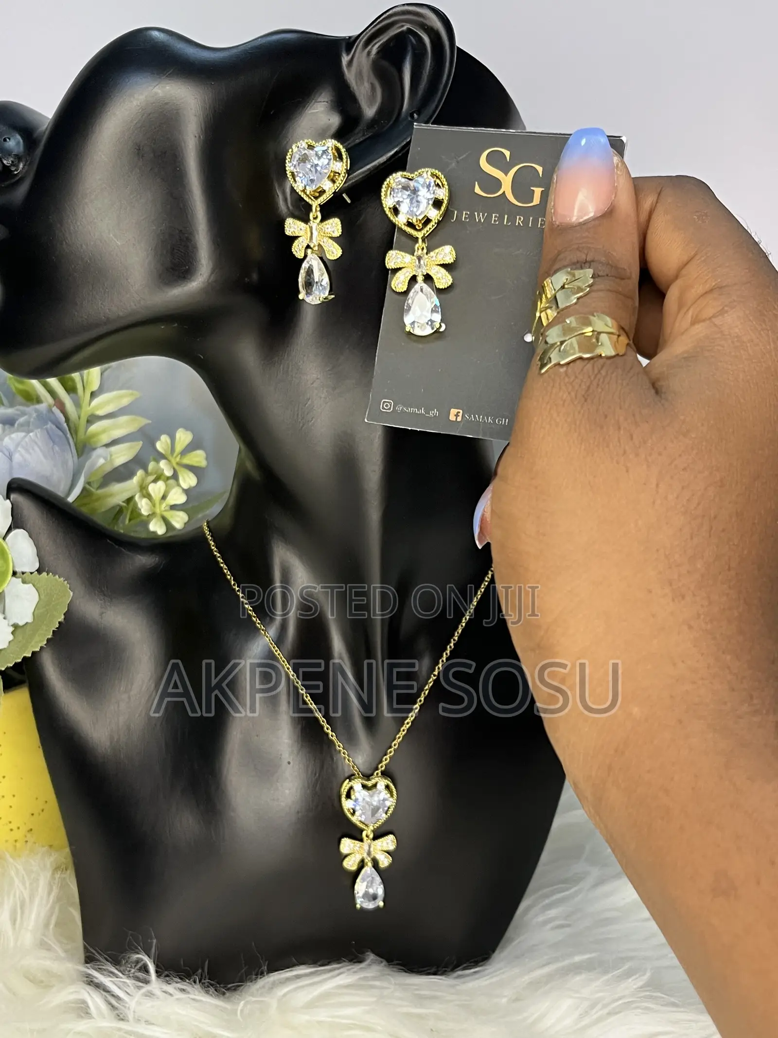 Women’s Jewelry