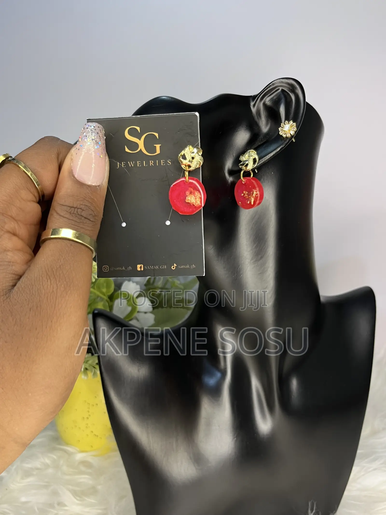Women’s Jewelry