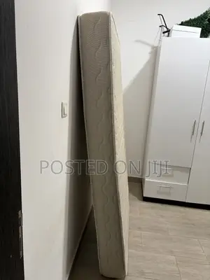 1 and Half Mattress