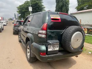 Toyota Land Cruiser Prado 2004 Green