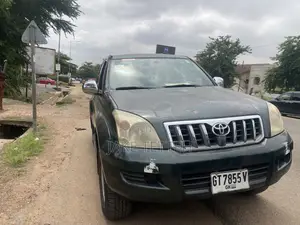 Toyota Land Cruiser Prado 2004 Green