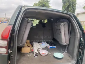 Toyota Land Cruiser Prado 2004 Green