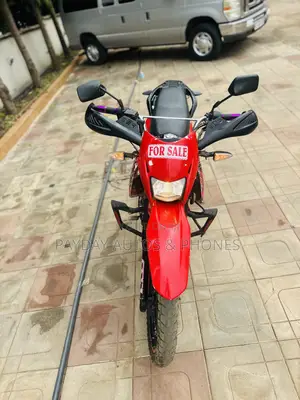 Royal Motorcycle 2021 Red