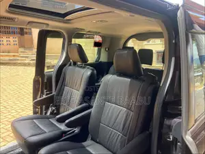 Toyota Noah 2.0 AWD (7 Seater) 2014 Purple